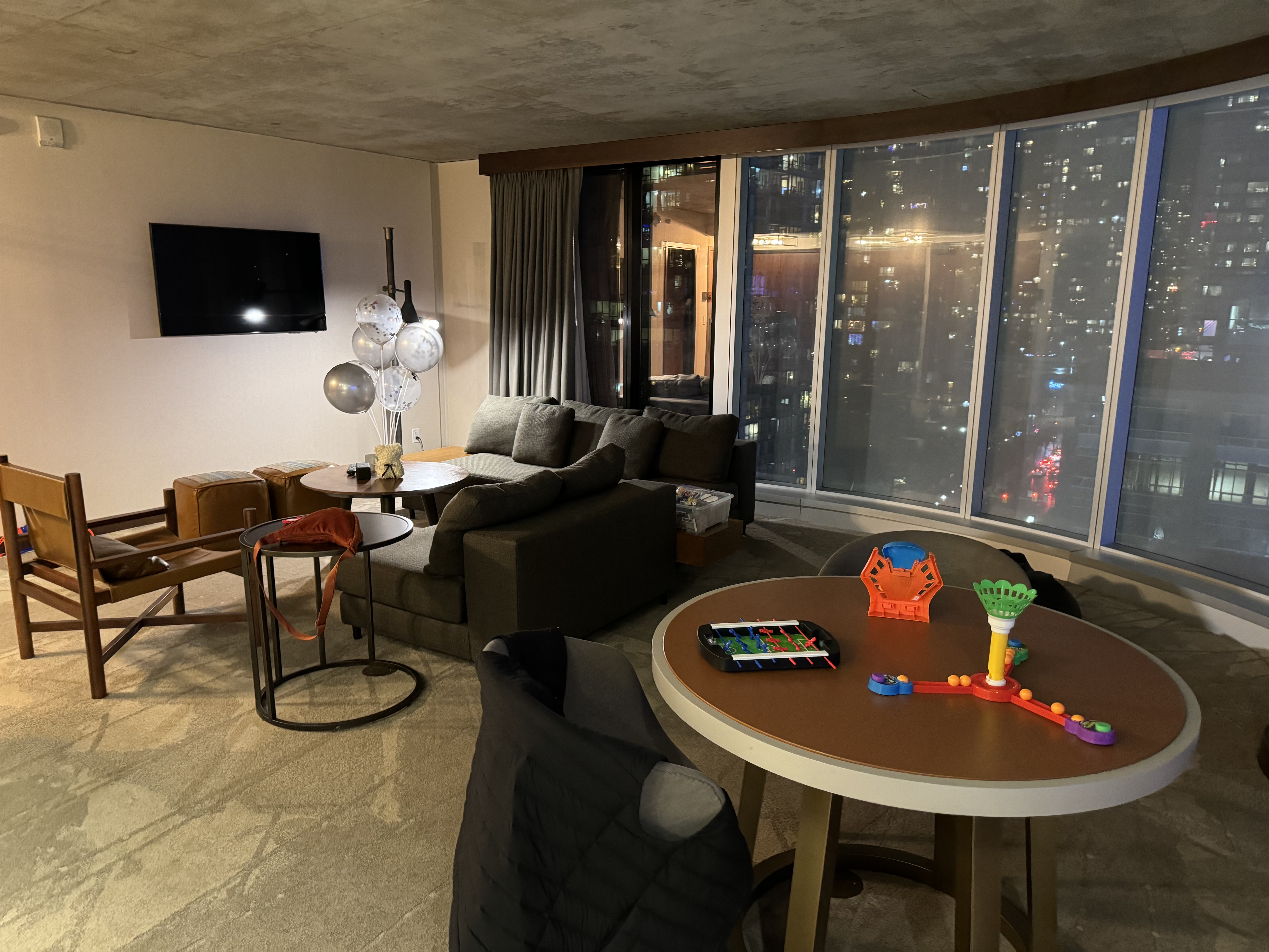 Small Hotels Over Chain Hotels